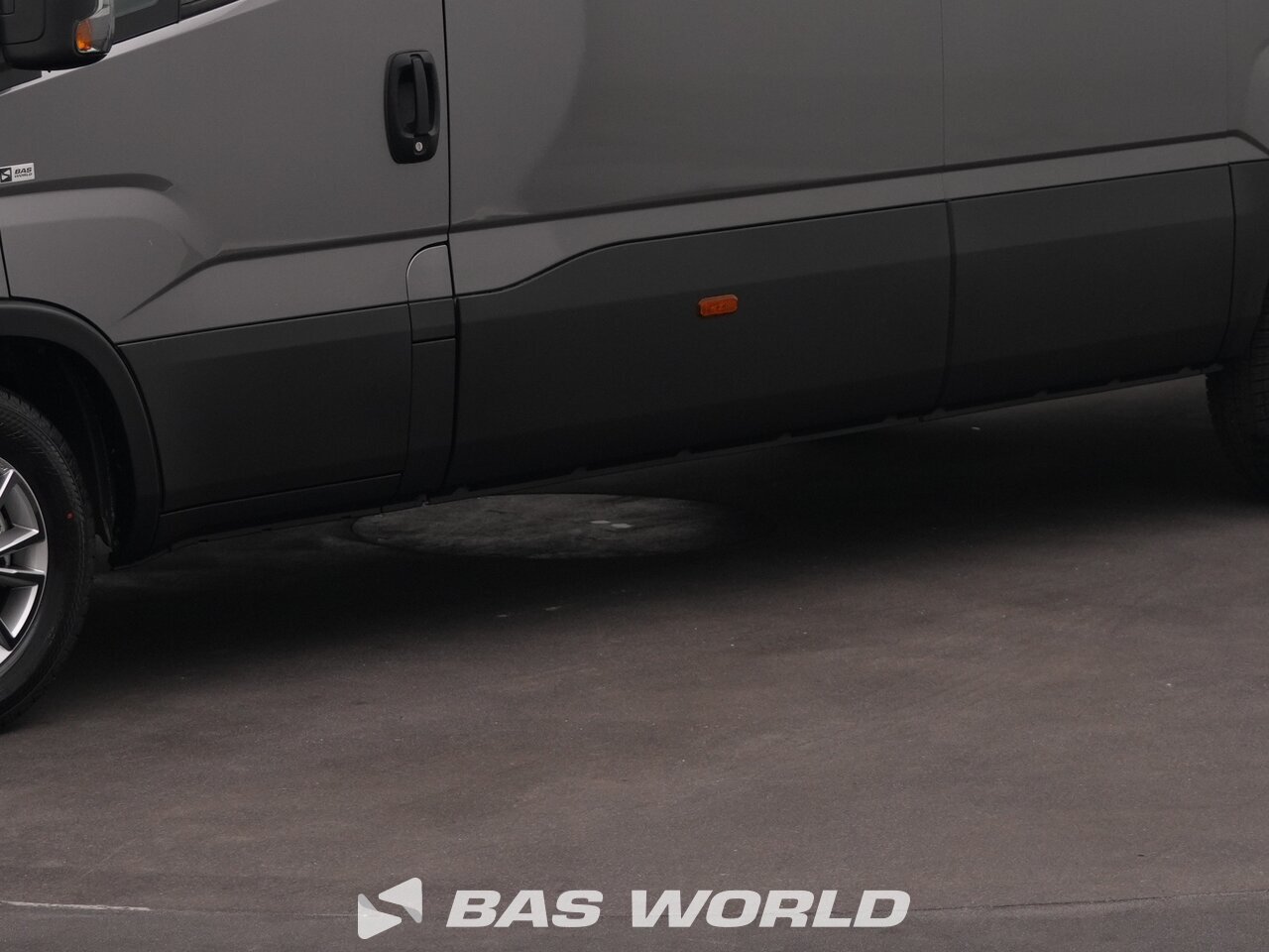 Other : Iveco Daily 35S21 Затворен ван