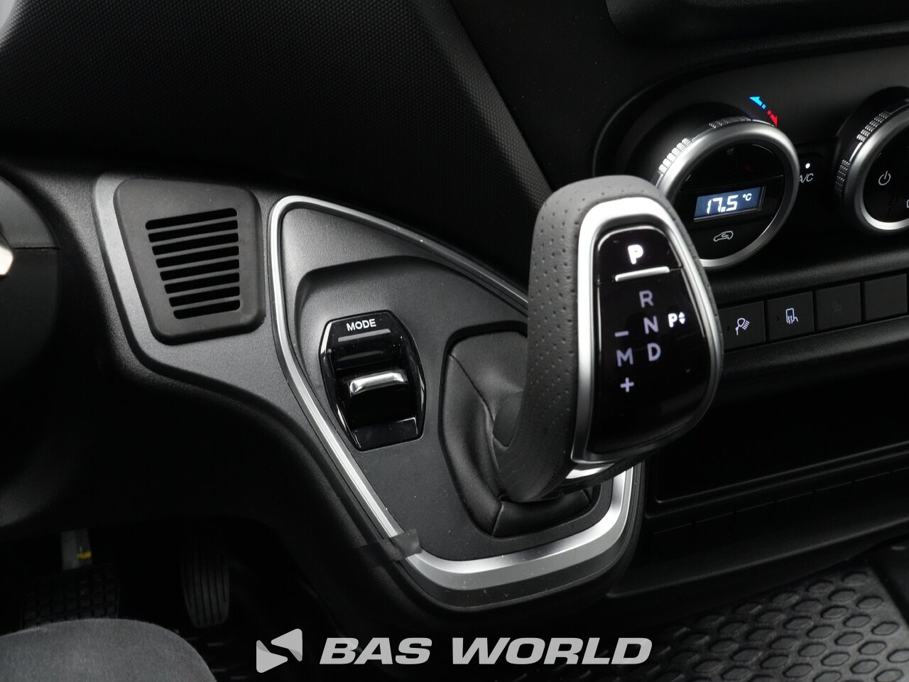 Other : Iveco Daily 35C21 شاحنة خفيفة بصندوق مغلق