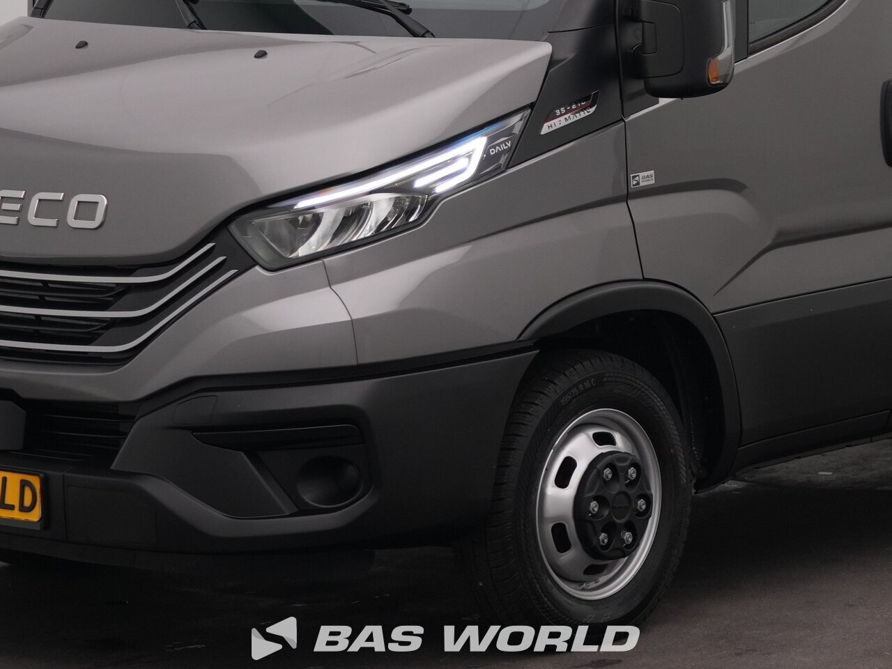 Other : Iveco Daily 35C21 Затворен ван