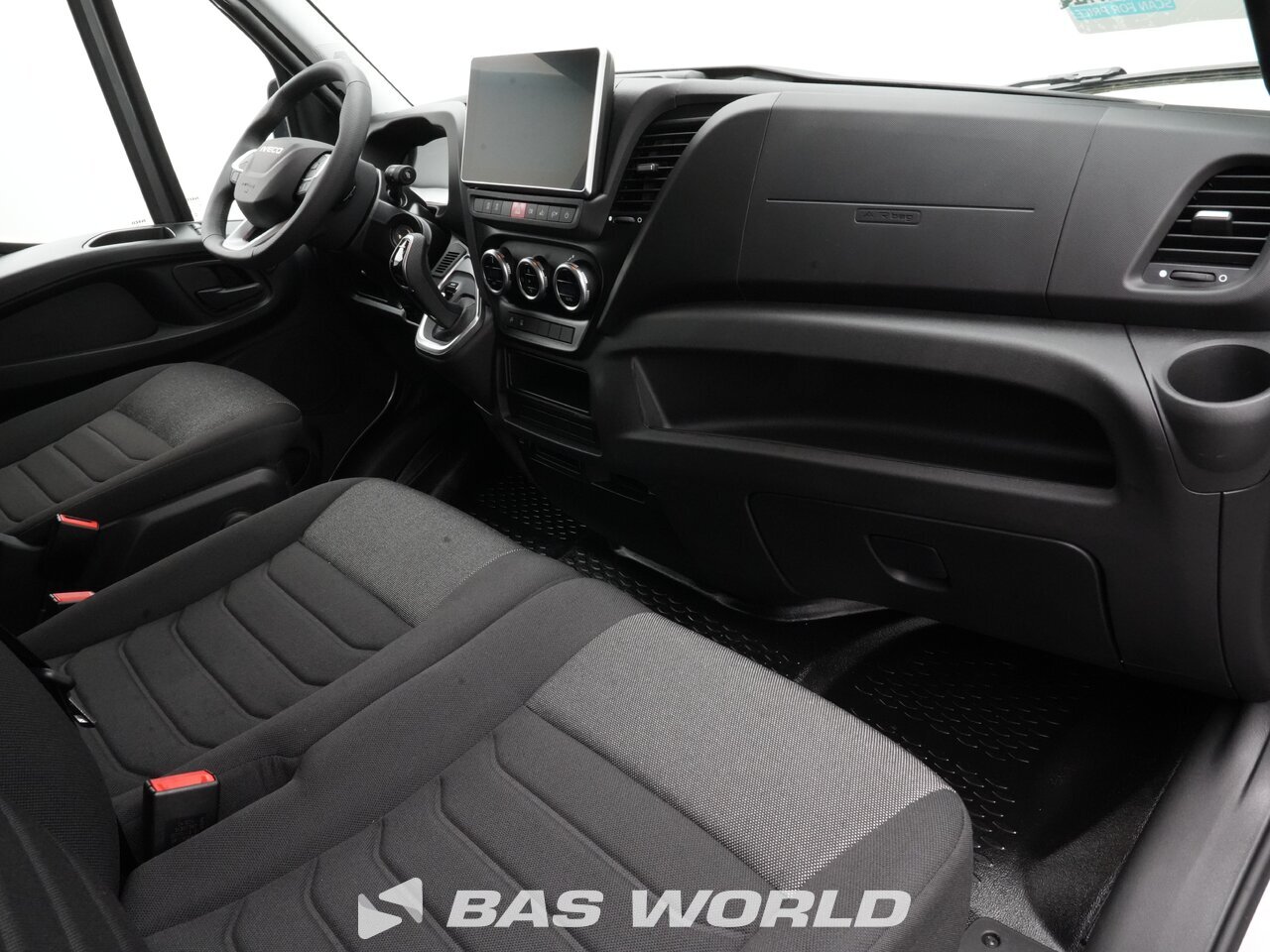 Other : Iveco Daily 35C21 Затворен ван