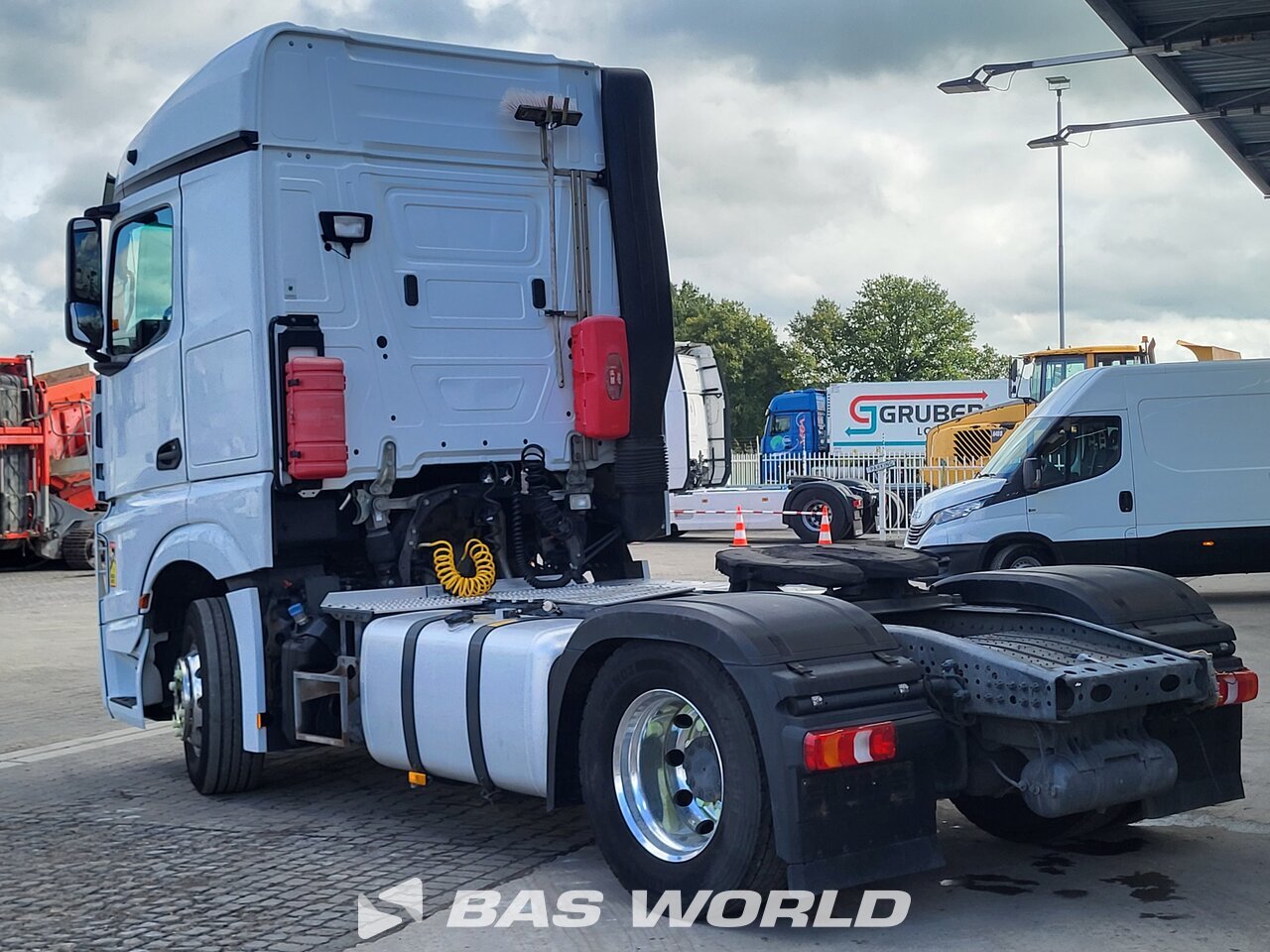Other : Mercedes Actros 1843 4X2 Trekker
