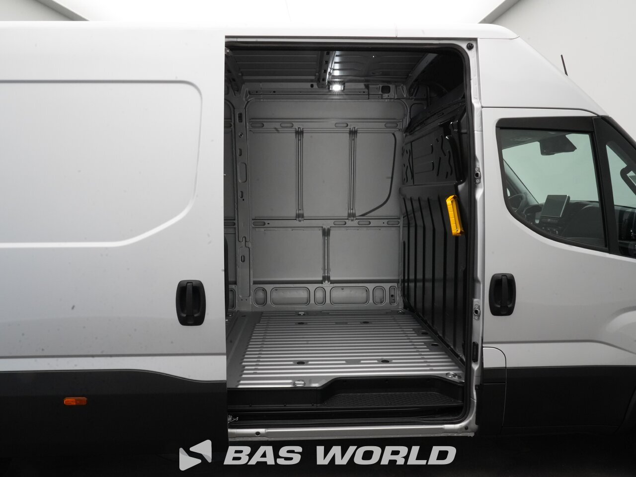 Other : Iveco Daily 35S21 Duba închisă