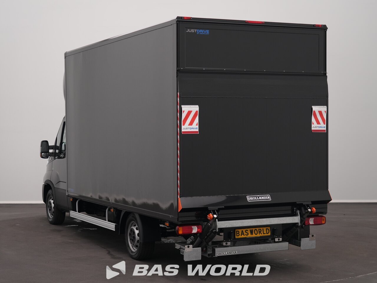 Other : Iveco Daily 35S21 Containere pentru