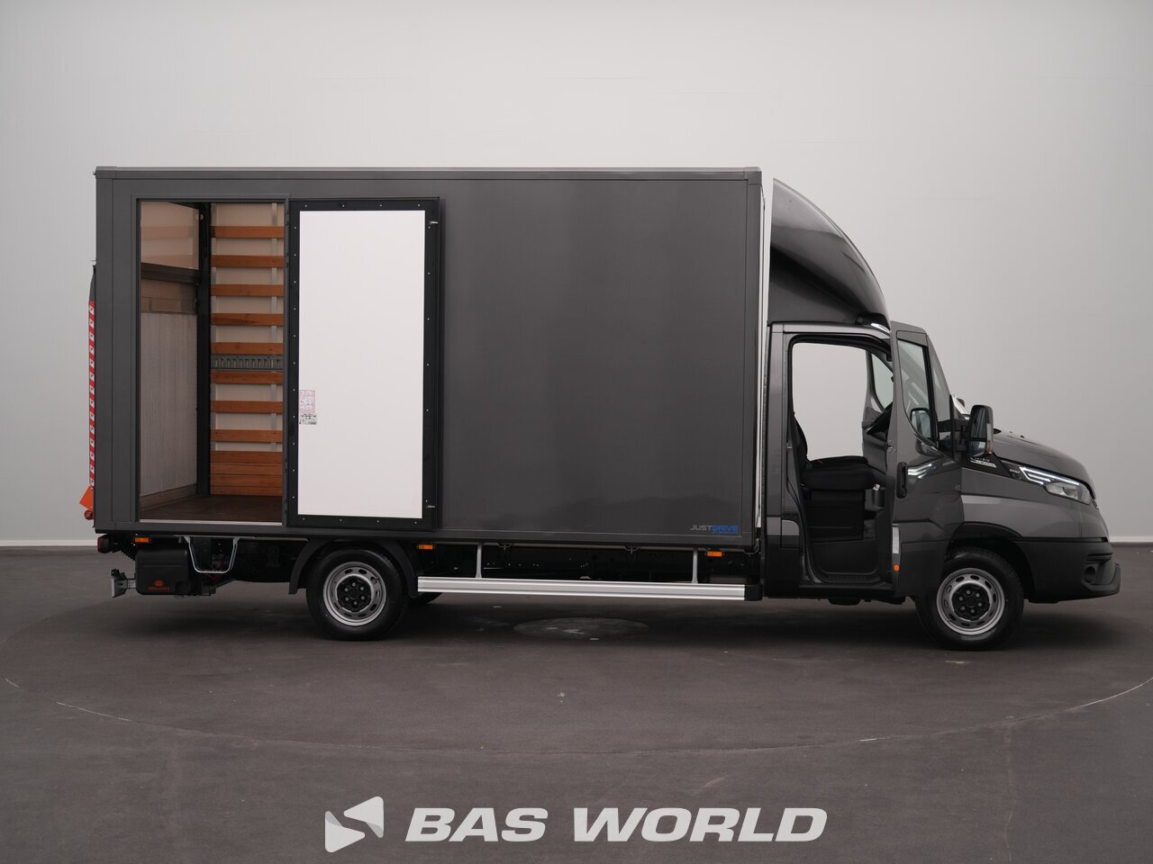 Other : Iveco Daily 35S21 Containere pentru