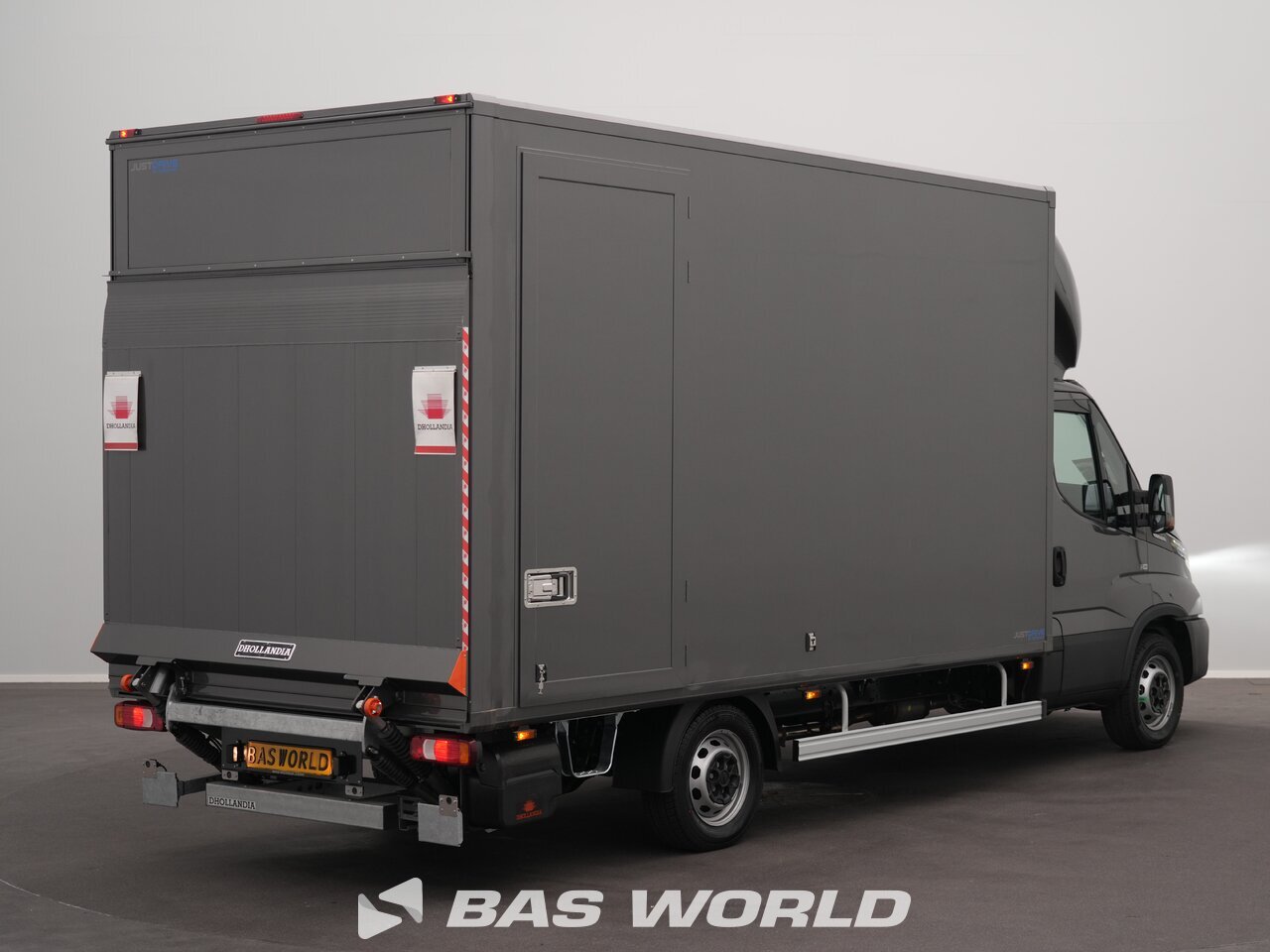 Other : Iveco Daily 35S21 Containere pentru
