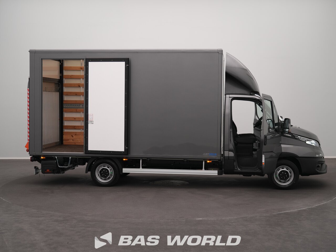 Other : Iveco Daily 35S21 Containere pentru