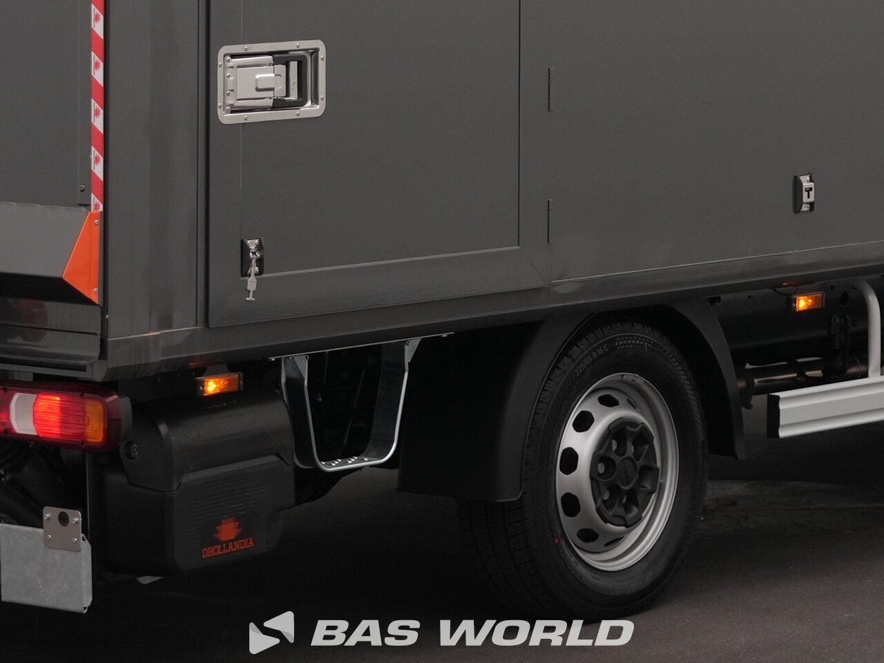 Other : Iveco Daily 35S21 Containere pentru