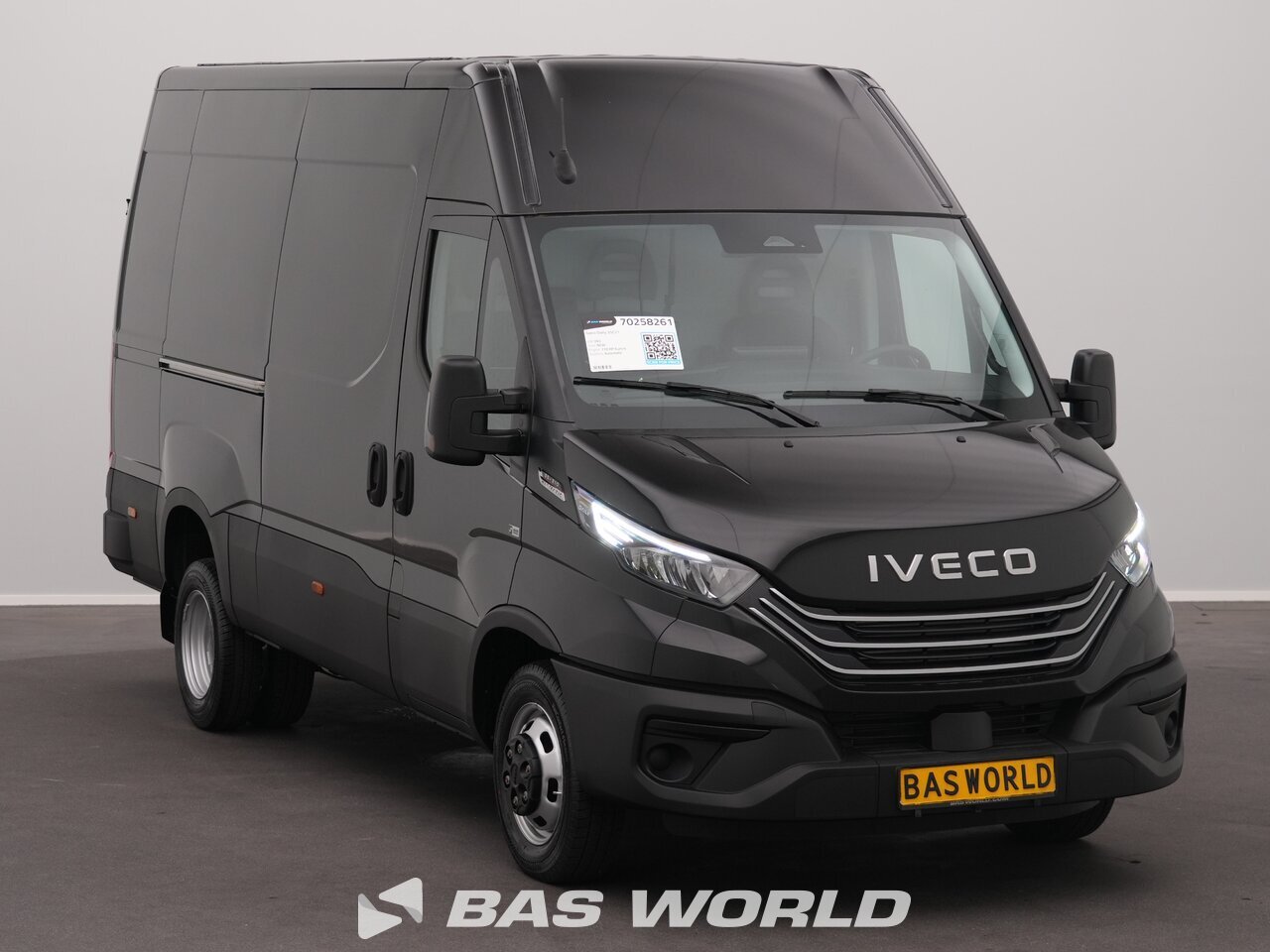 Other : Iveco Daily 35C21 Затворен ван