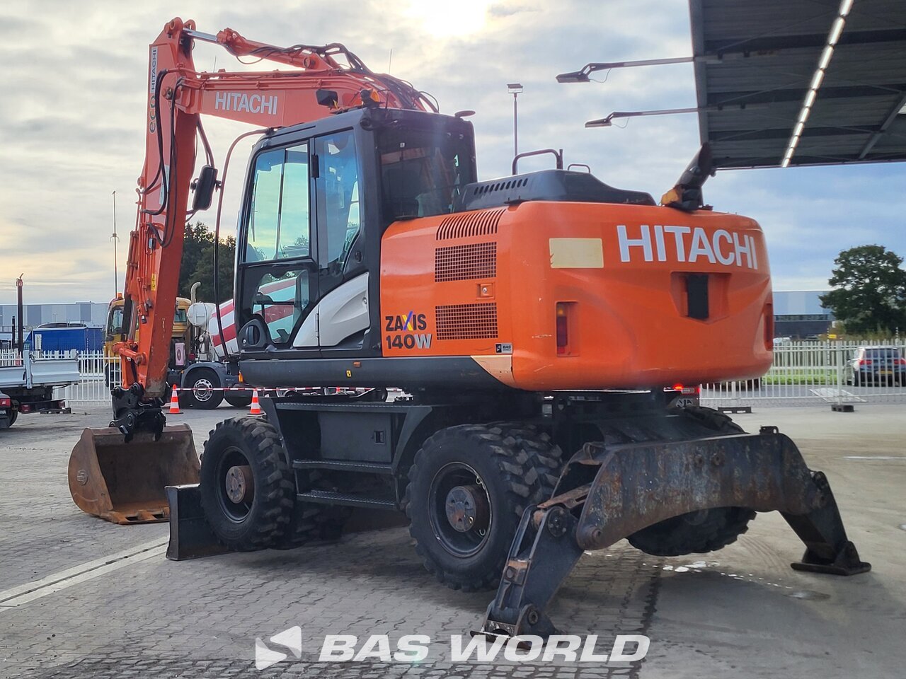 Hitachi ZX140 W - 5B Crawler excavators - BAS World