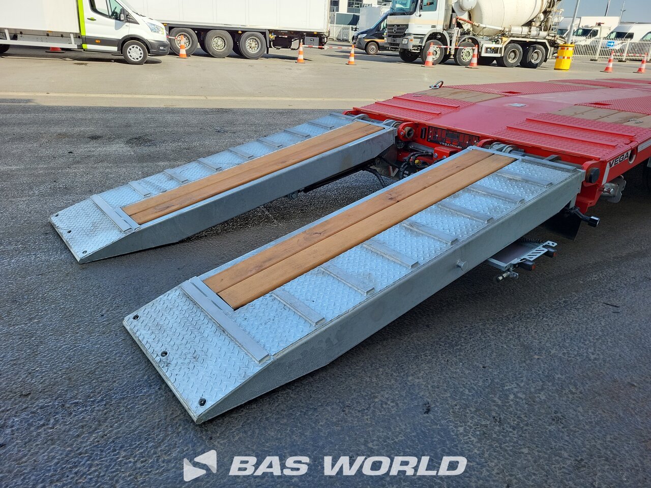 Other : Vega Lowbed Dieplader oplegger
