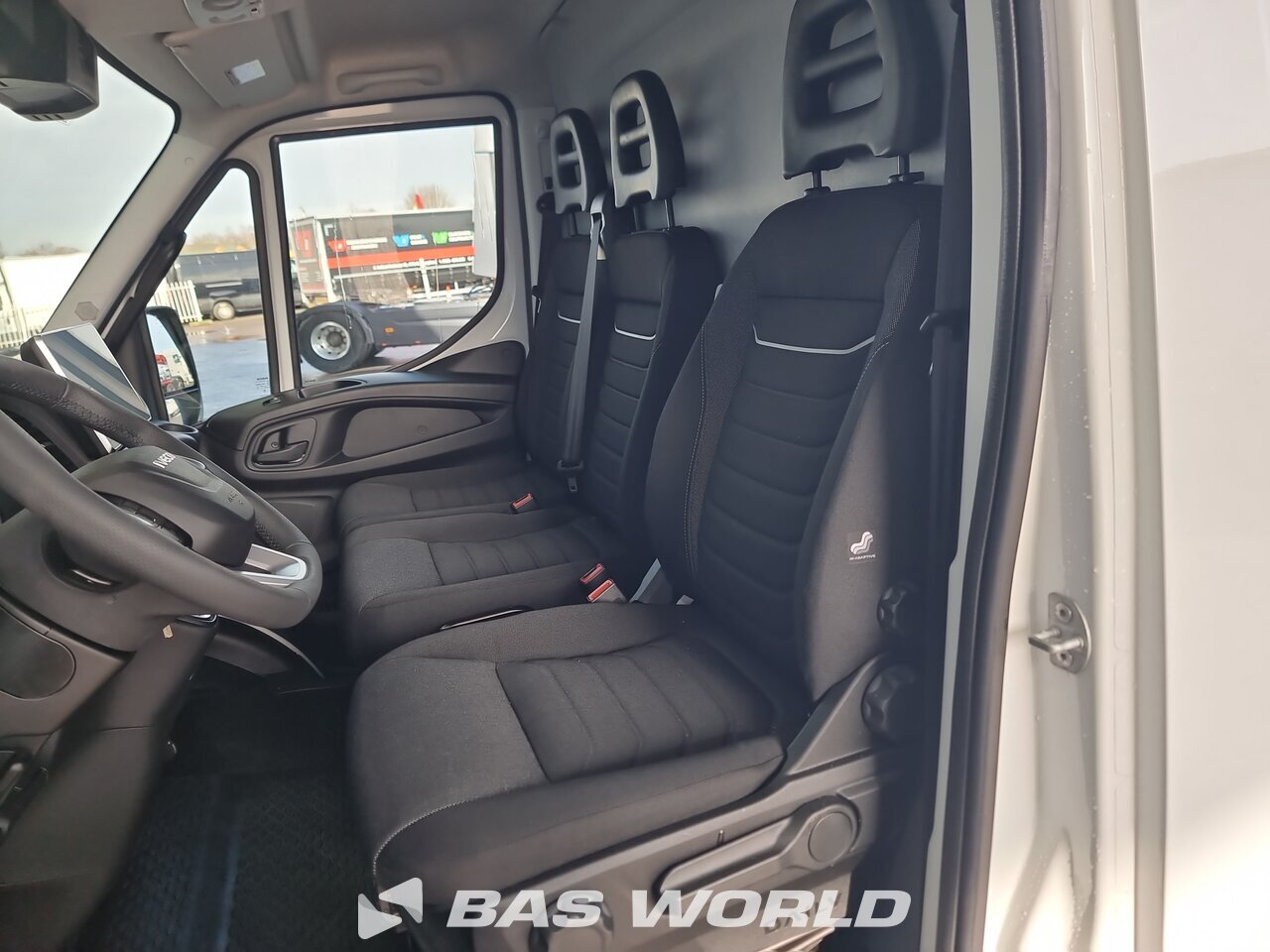 Other : Iveco Daily 35S21 Suljettu pakettiauto
