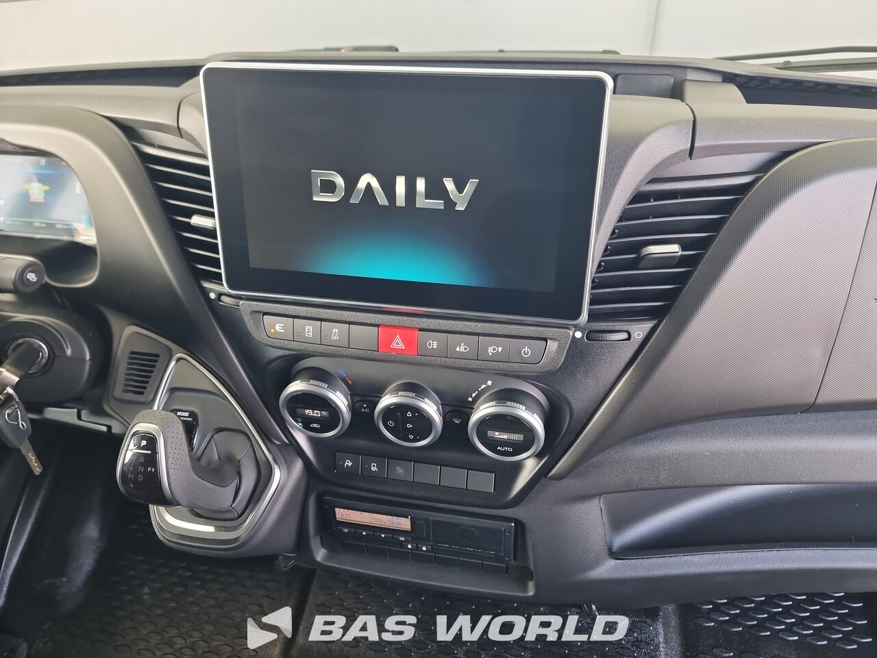 Other : Iveco Daily 35S21 Suljettu pakettiauto