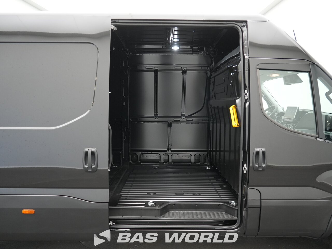 Other : Iveco Daily 35S21 Furgonetka