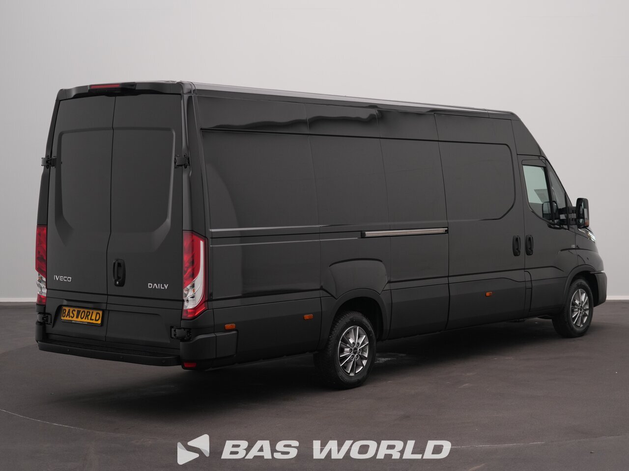 Other : Iveco Daily 35S21 Furgonetka