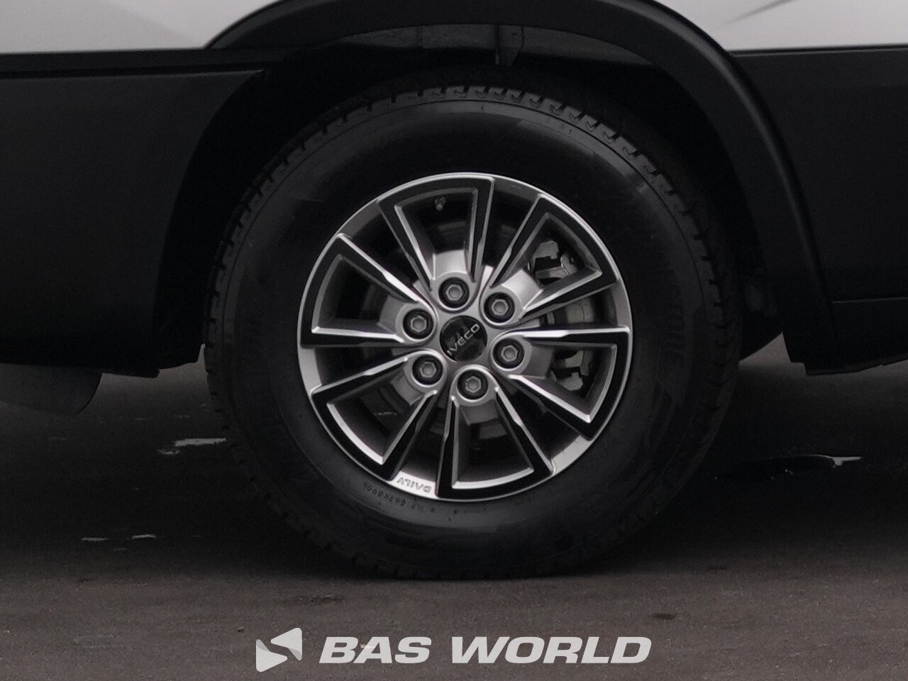 Other : Iveco Daily 35S21 Duba închisă