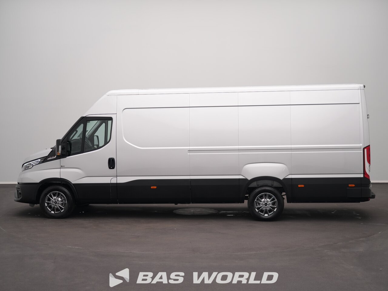 Other : Iveco Daily 35S21 Duba închisă
