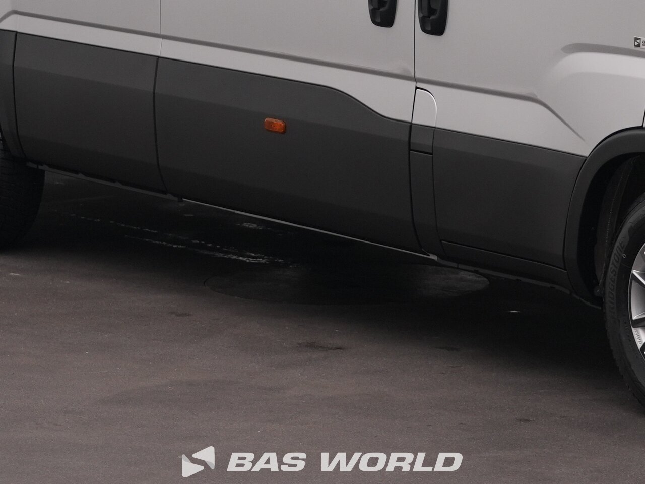 Other : Iveco Daily 35S21 Duba închisă