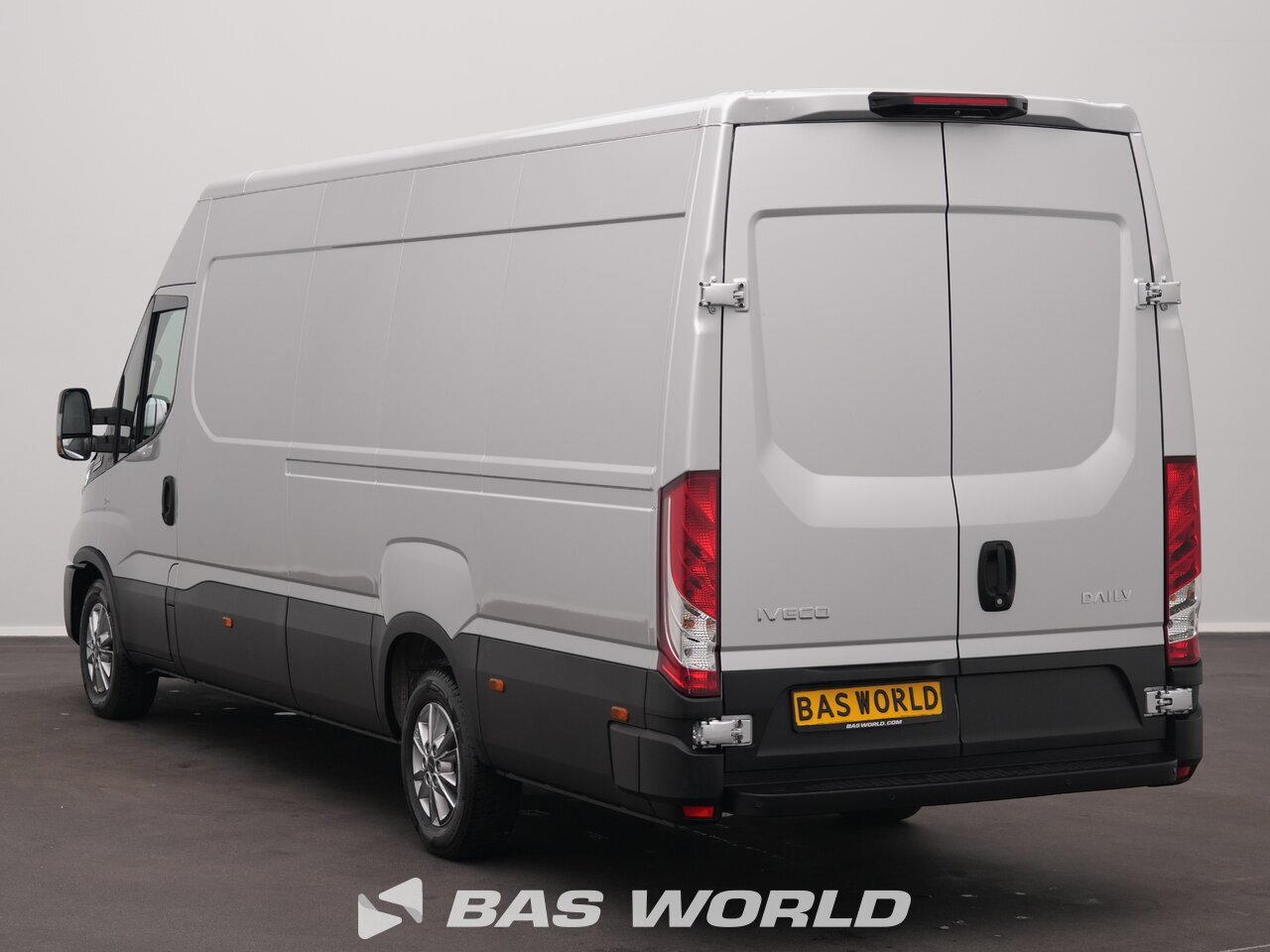 Other : Iveco Daily 35S21 Duba închisă