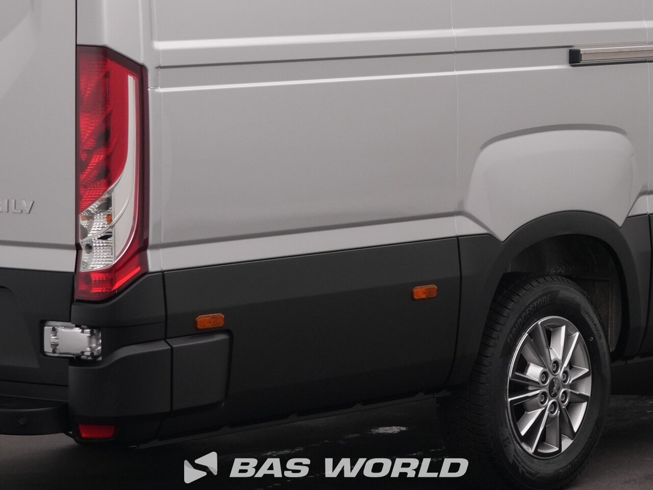 Other : Iveco Daily 35S21 Duba închisă