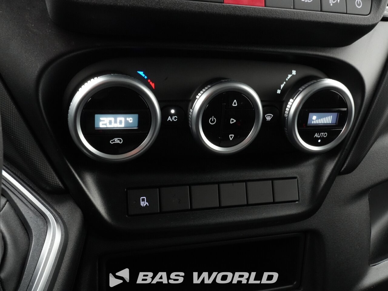 Other : Iveco Daily 35S18 Подвижни странични брезенти