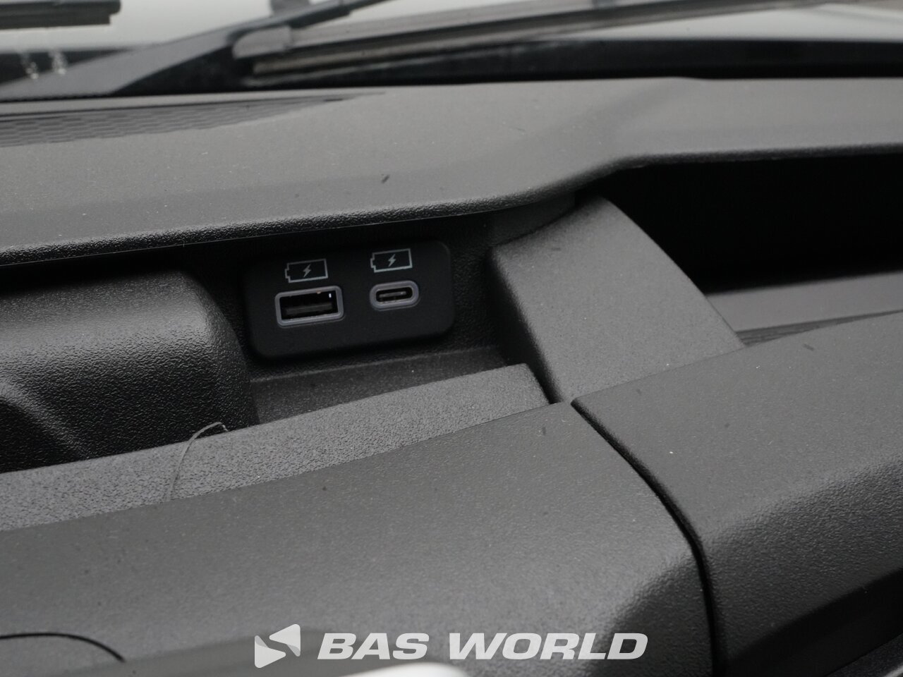 Other : Iveco Daily 35S18 Подвижни странични брезенти