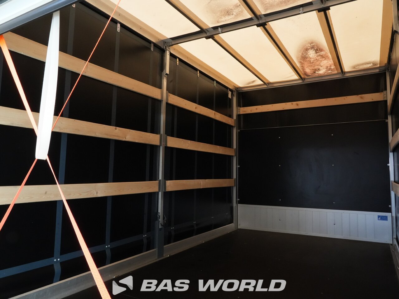 Other : Iveco Daily 35S18 Подвижни странични брезенти