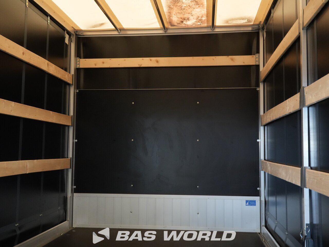 Other : Iveco Daily 35S18 Подвижни странични брезенти