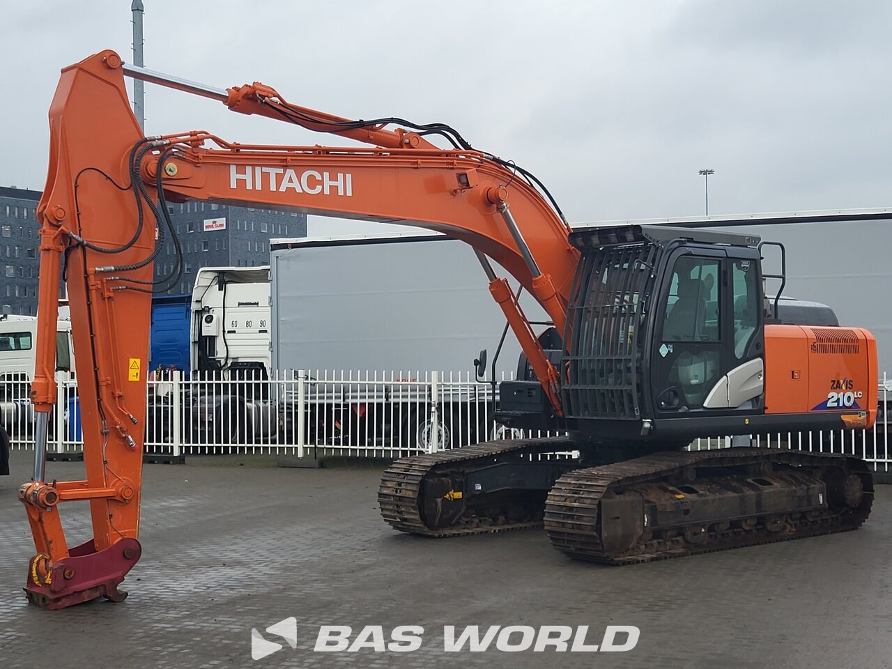 にの Hitachi ZX210 LC -6 Crawler excavators - BAS World