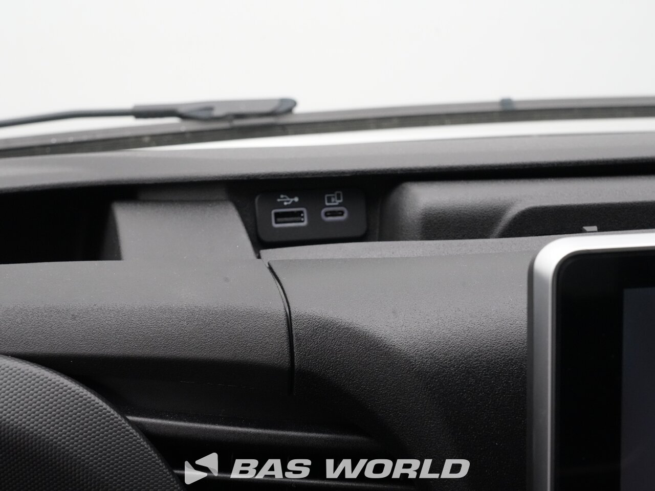 Other : Iveco Daily 35S18 Затворен хладилен ван