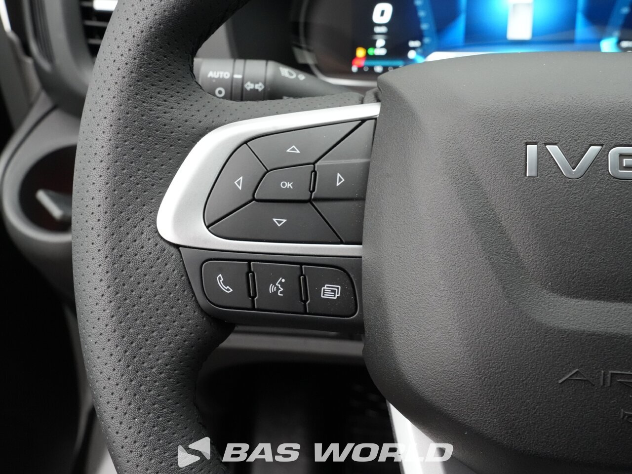 Other : Iveco Daily 35S18 Затворен хладилен ван