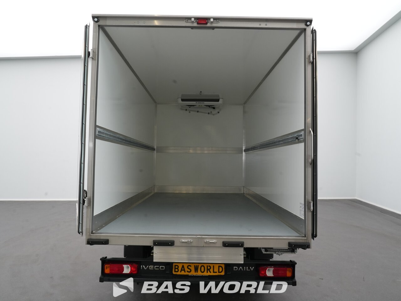 Other : Iveco Daily 35S18 Zamknięty kontener chłodniczy