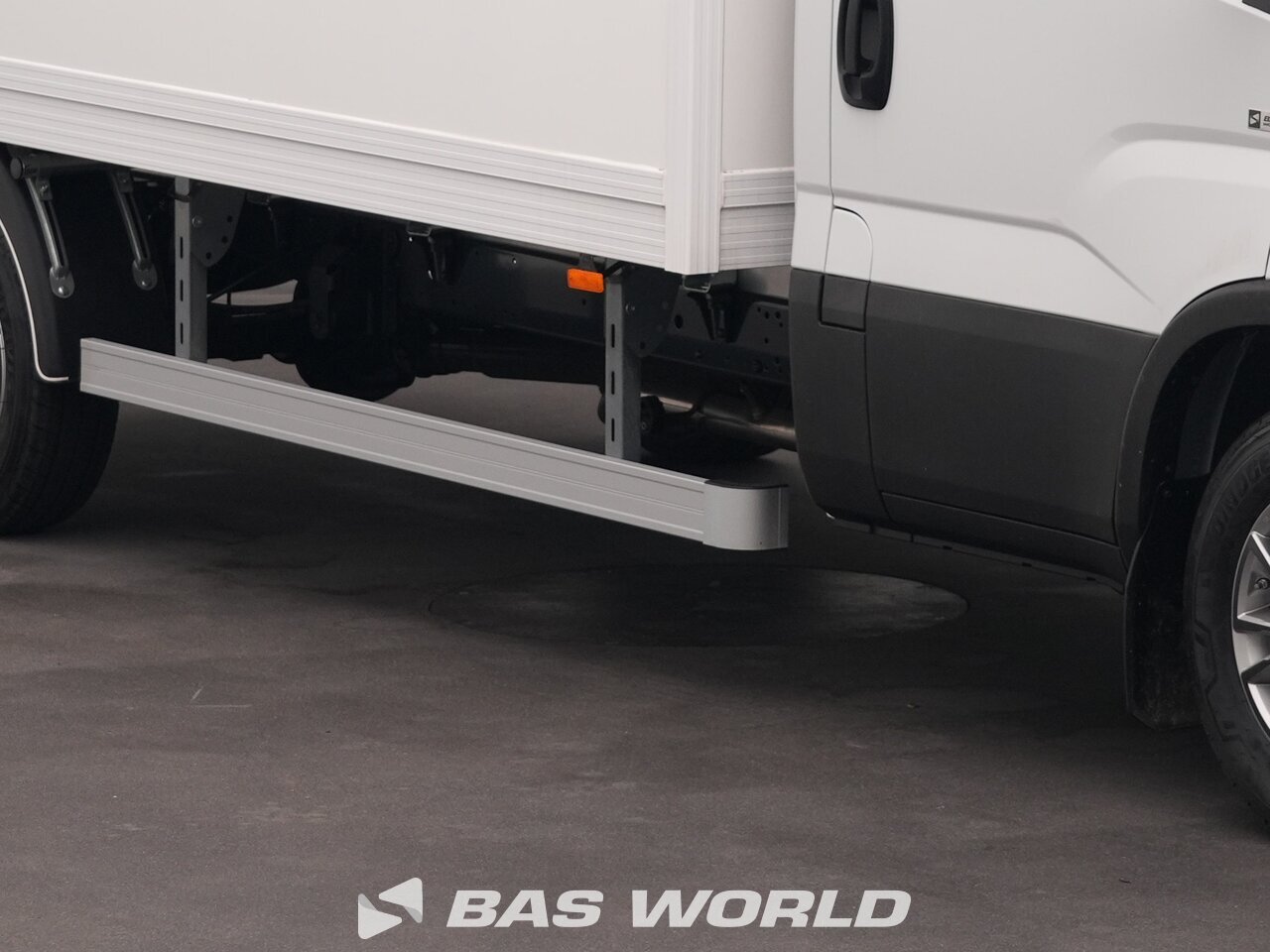 Other : Iveco Daily 35S18 Zamknięty kontener chłodniczy
