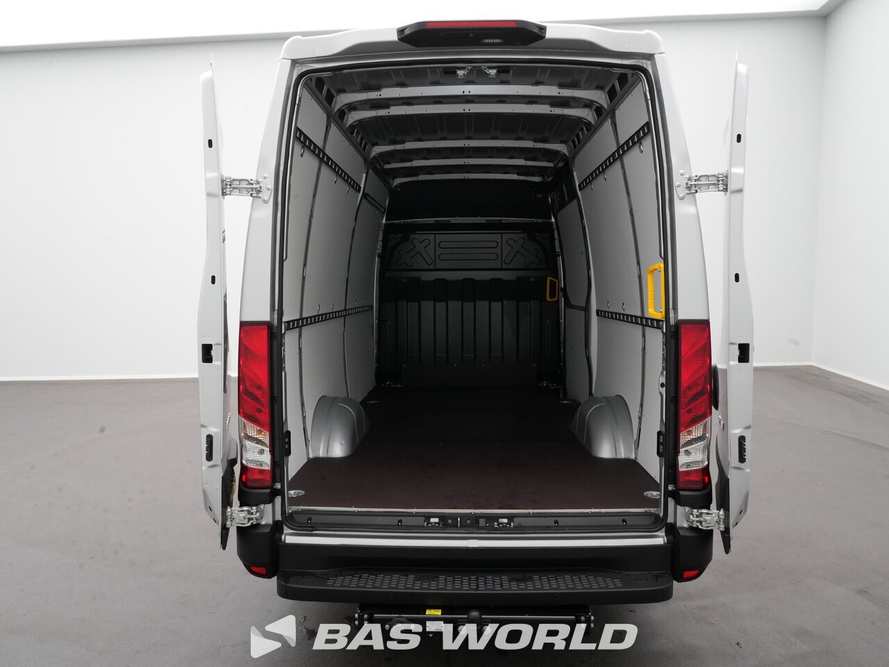 Other : Iveco Daily 35S21 Furgonetka