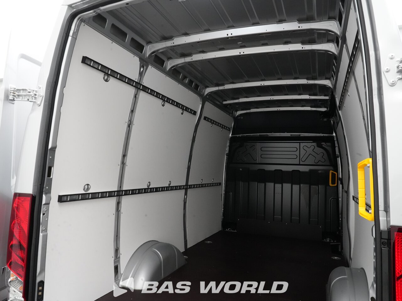 Other : Iveco Daily 35S21 Furgonetka