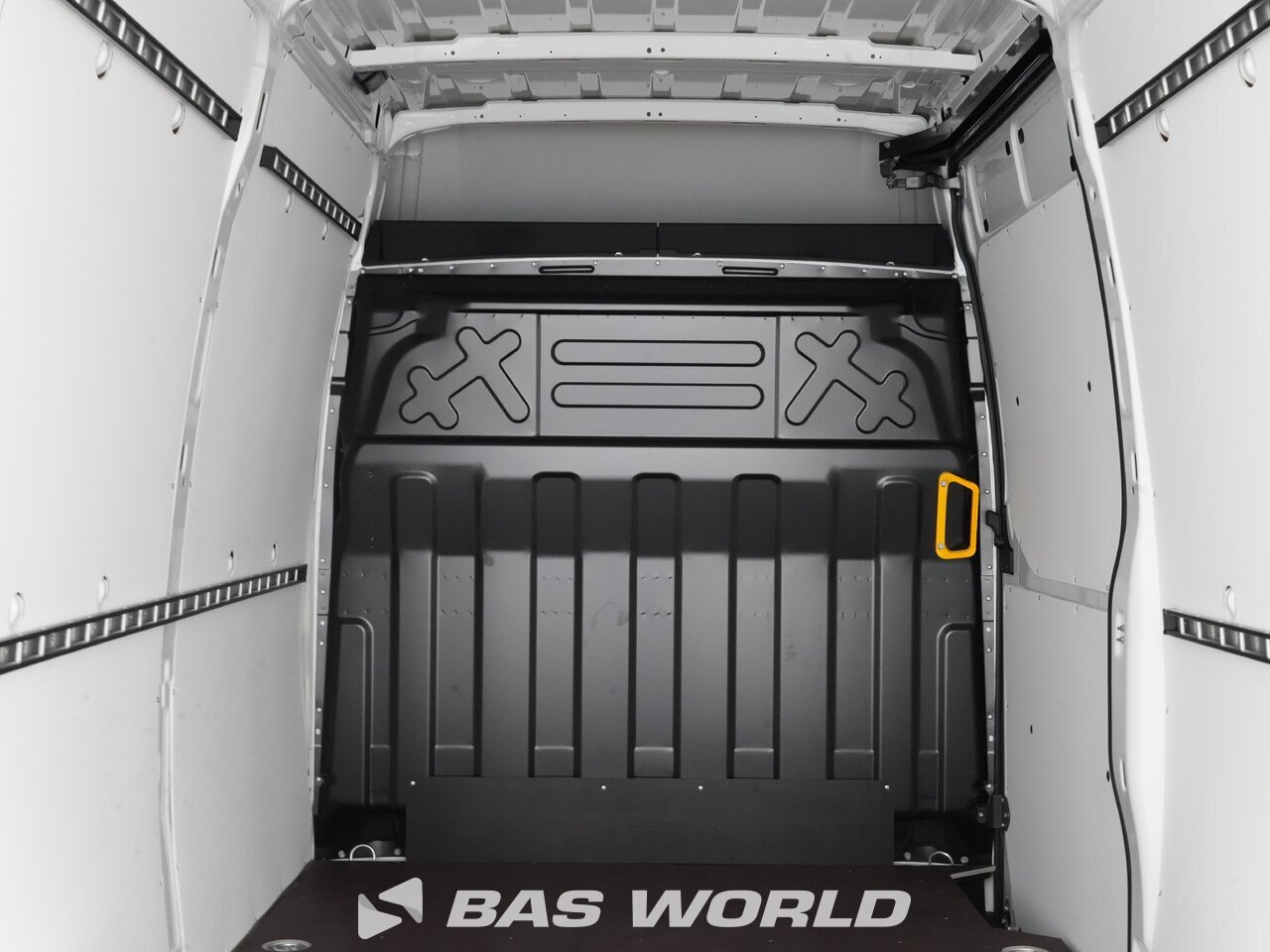 Other : Iveco Daily 35S21 Затворен ван