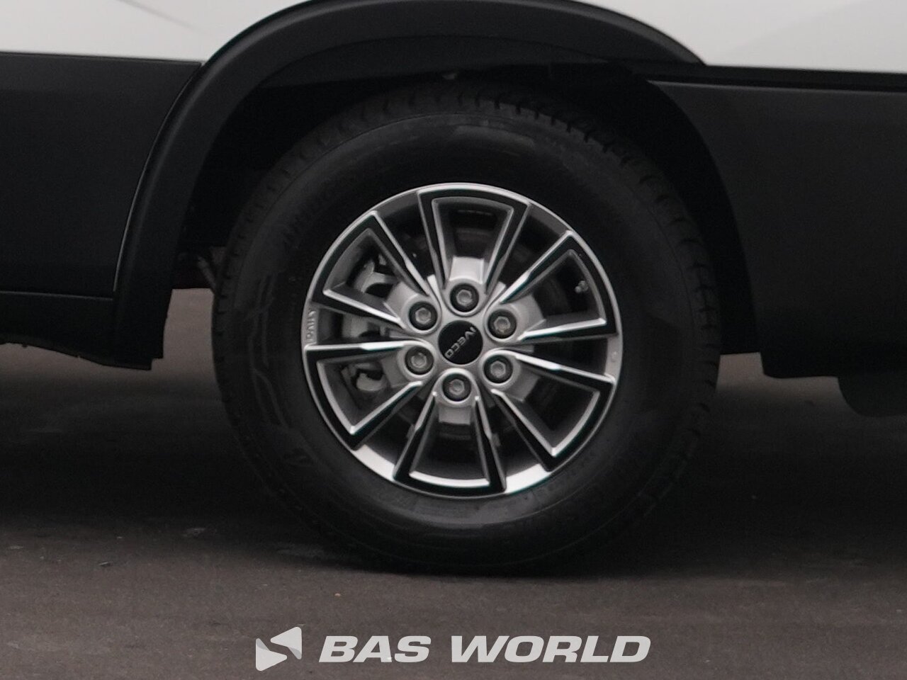 Other : Iveco Daily 35S21 Затворен ван