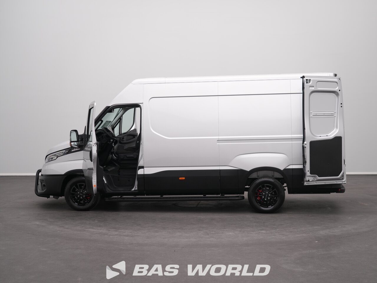 Other : Iveco Daily 35S21 شاحنة خفيفة بصندوق مغلق