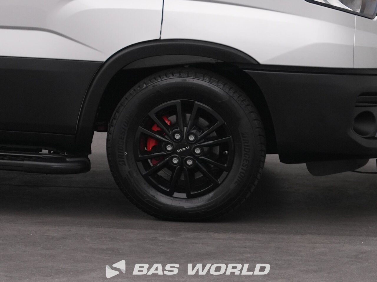 Other : Iveco Daily 35S21 شاحنة خفيفة بصندوق مغلق
