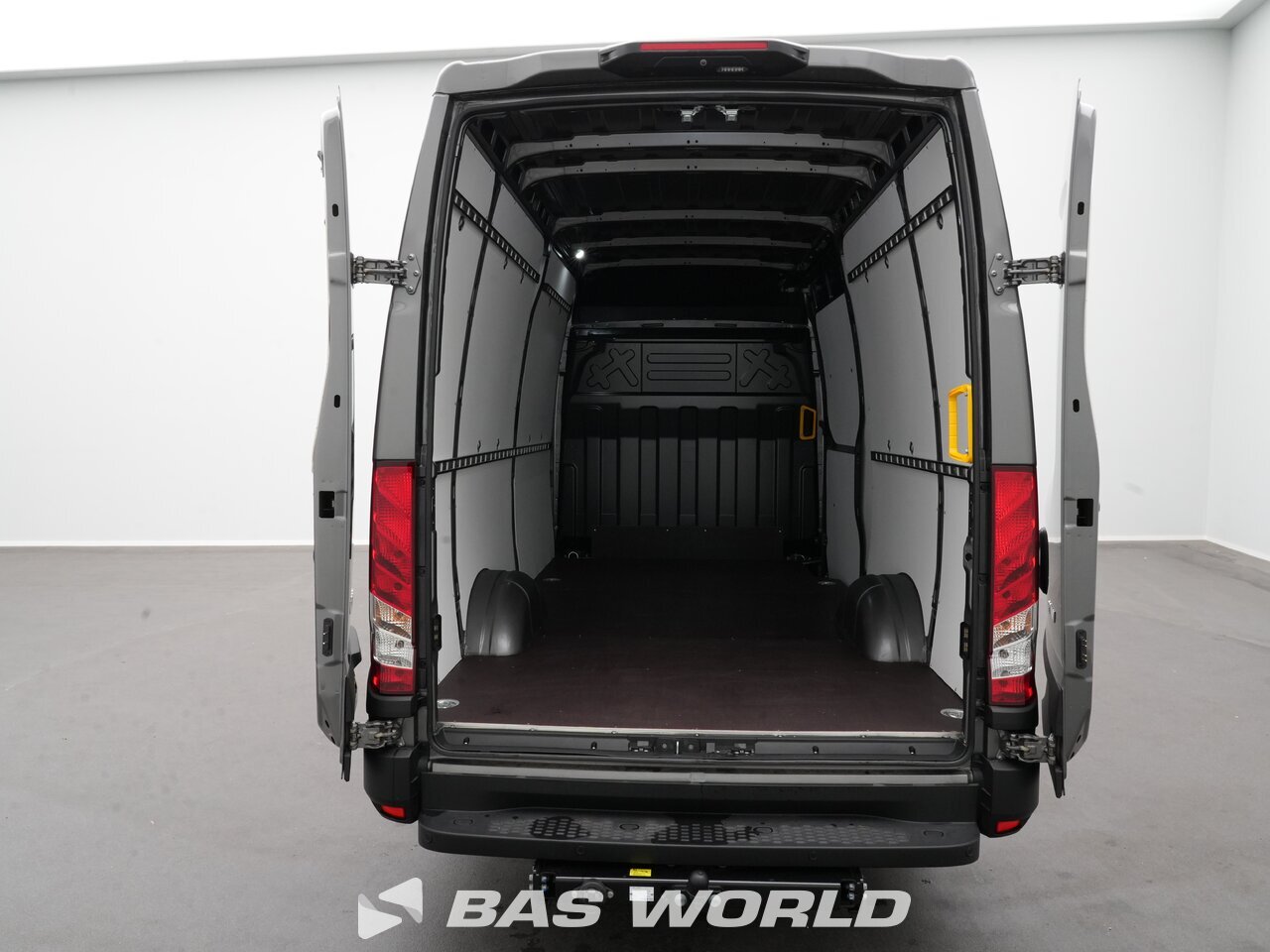 Other : Iveco Daily 35S21 Furgonetka