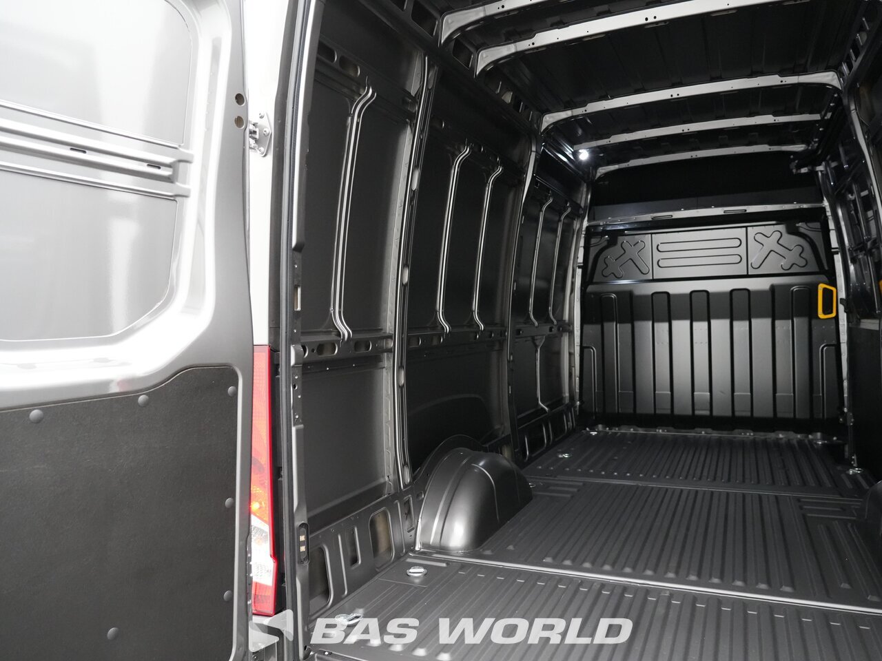 Other : Iveco Daily 35S21 Gesloten bestelwagen