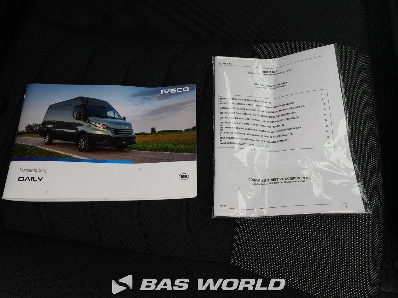 Other : Iveco Daily 35S21 Затворен ван