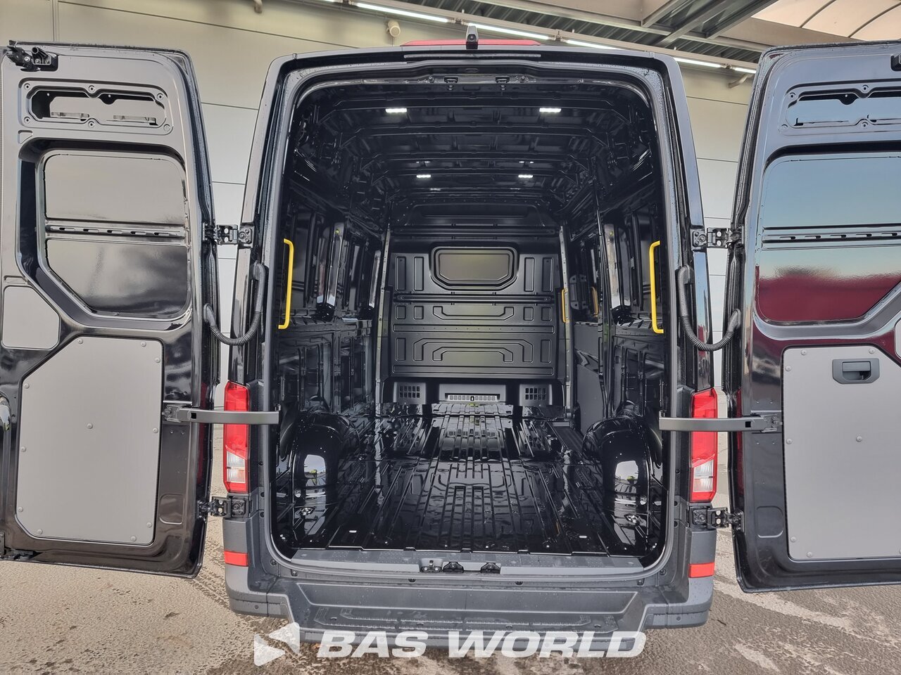 Other : MAN TGE 3.180 Fourgons utilitaires