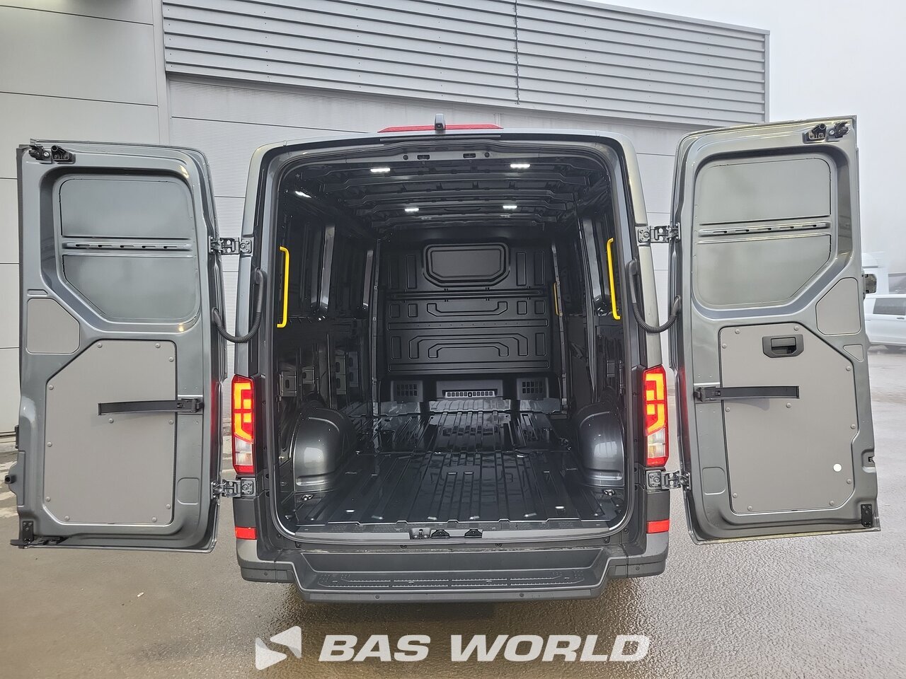 Other : MAN TGE 3.180 Fourgons utilitaires