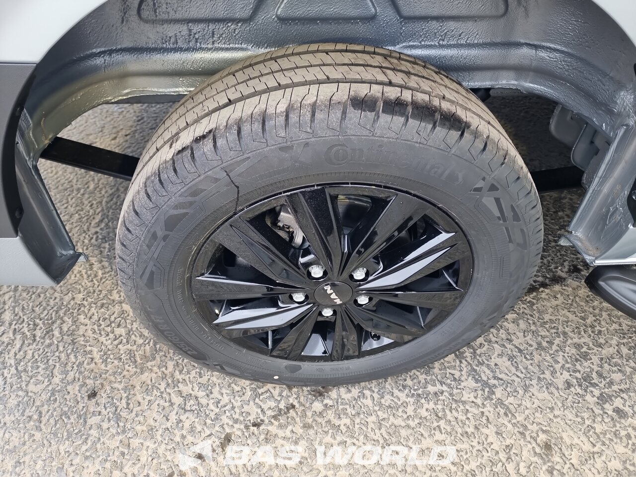 Other : MAN TGE 3.180 Fourgons utilitaires