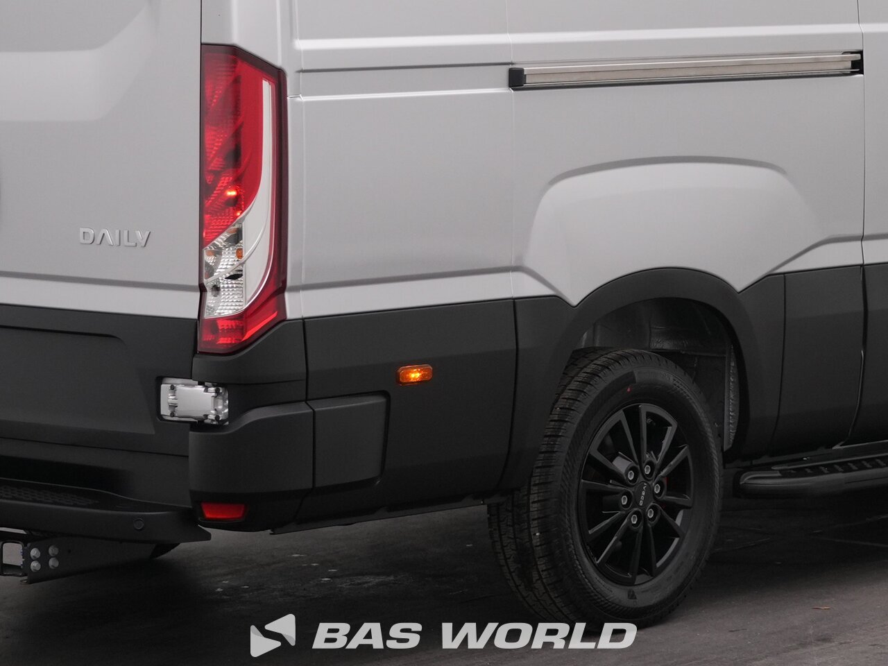 Other : Iveco Daily 35S21 Fourgon utilitaire