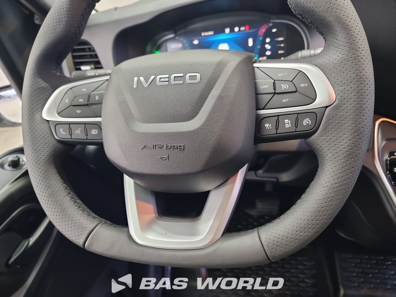 Other : Iveco Daily 35S21 Fourgons utilitaires
