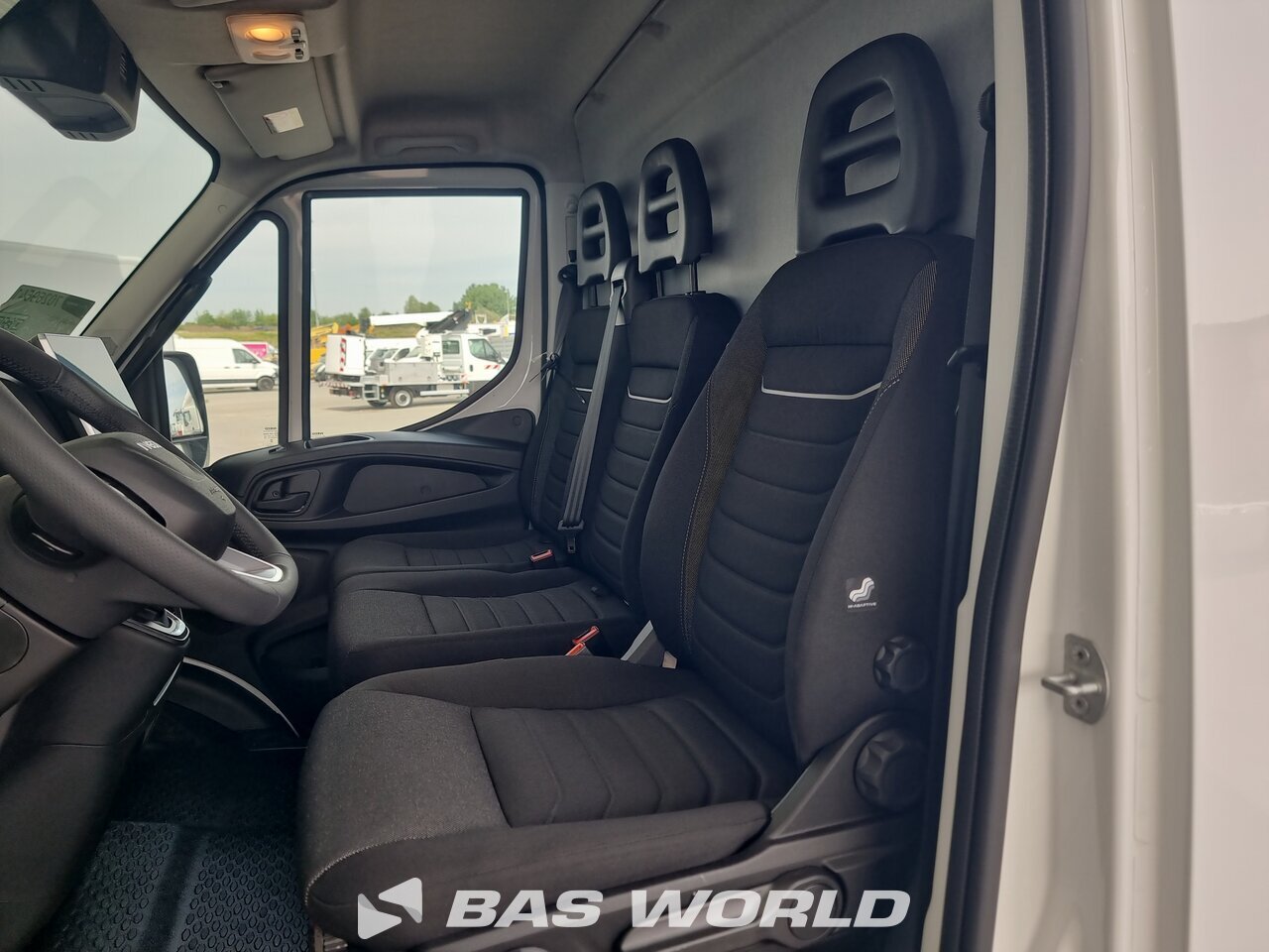 Other : Iveco Daily 35S21 Fourgons utilitaires