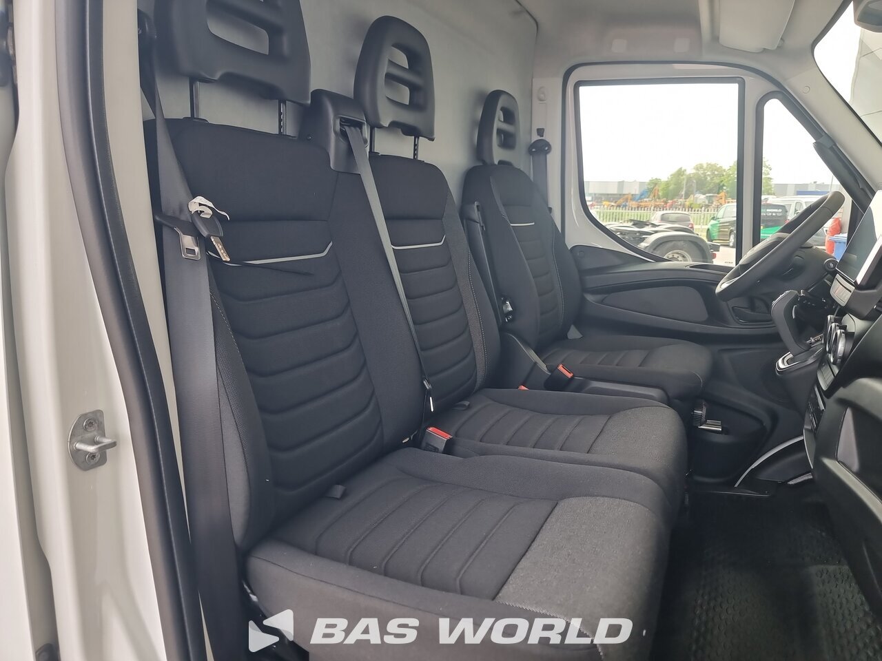 Other : Iveco Daily 35S21 Fourgons utilitaires
