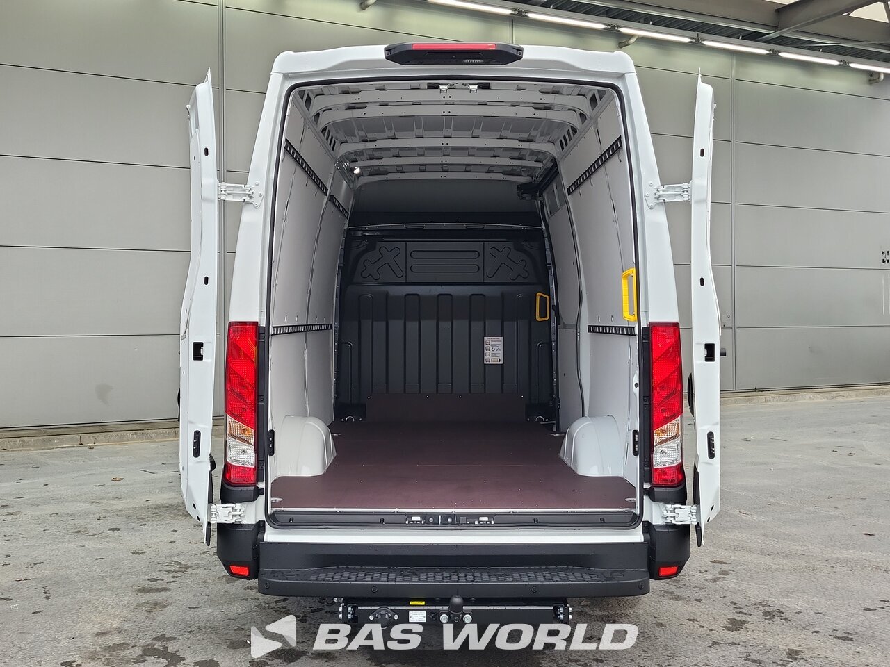 Other : Iveco Daily 35S21 Fourgons utilitaires