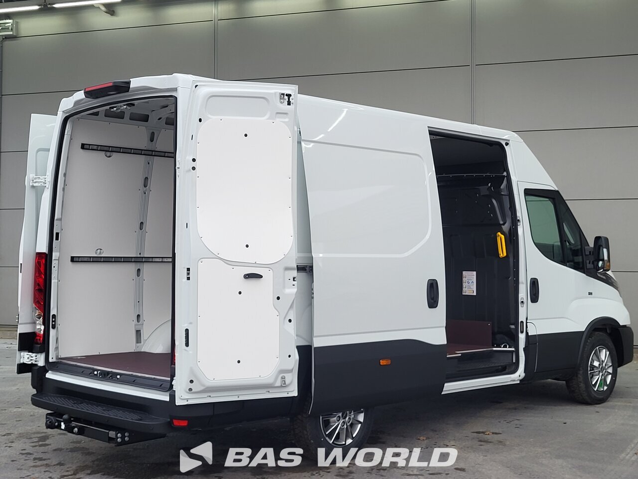 Other : Iveco Daily 35S21 Fourgons utilitaires